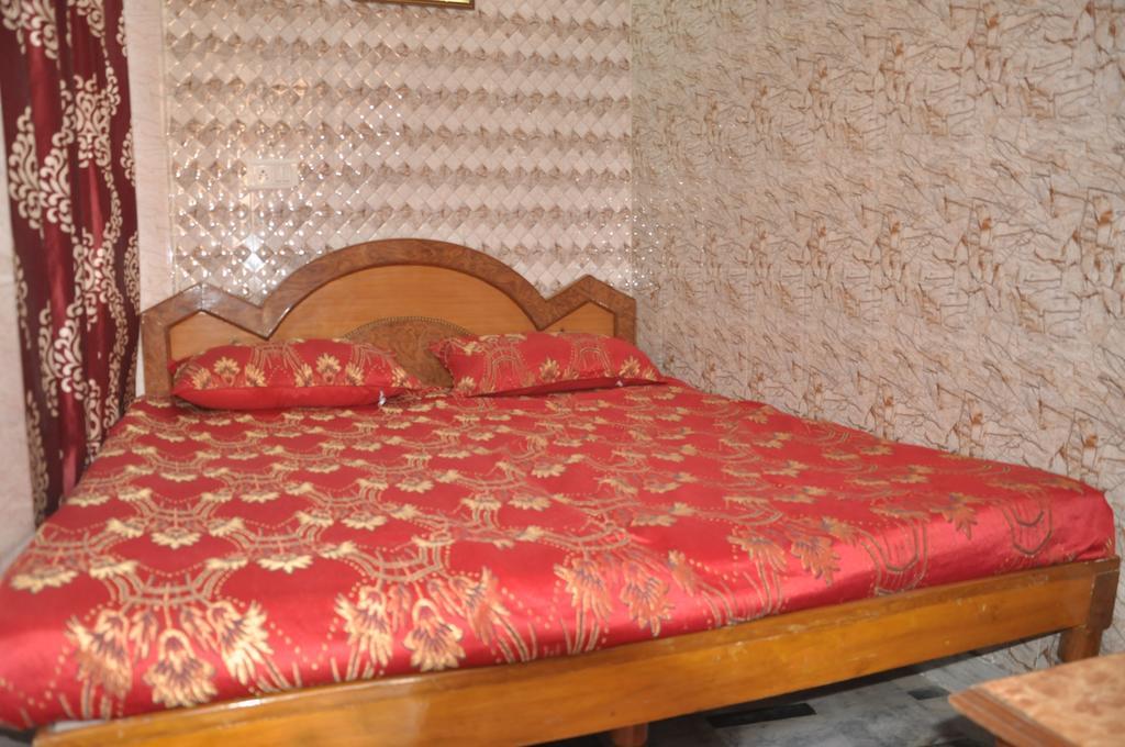 Hotel Pari Jalandhar Exterior foto